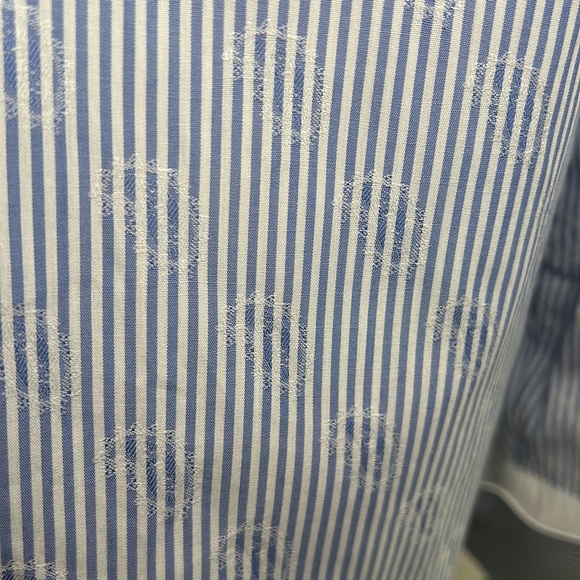 ROBERT GRAHAM mens long sleeve, blue & white striped button down w/shadow stitch - Picture 6 of 6
